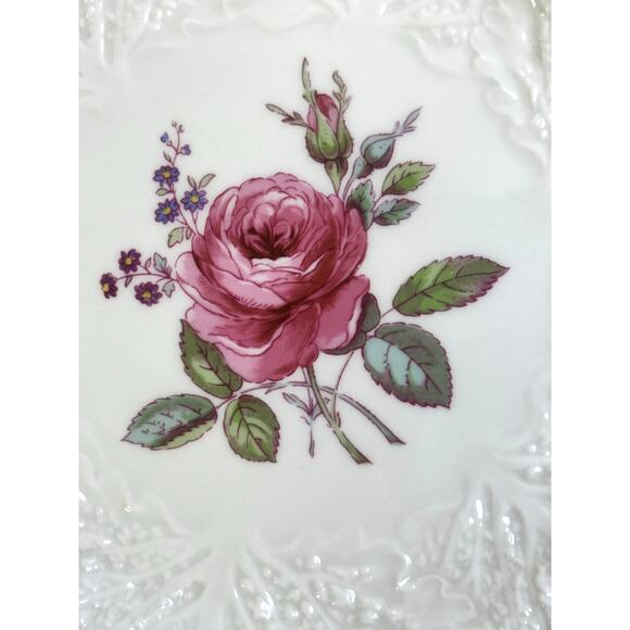 Spode Copeland/England Bone China Y2862 'Bridal Rose' 10.5" Dinner Plates-Set 2 - Picture 3 of 10